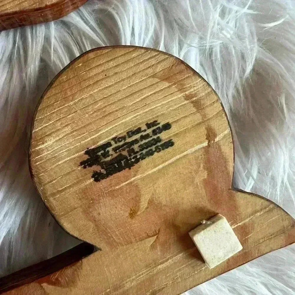 Vintage Florida Wooden Key Holder with Seashells, Wall Decor, Handmade - Picture 8 of 8